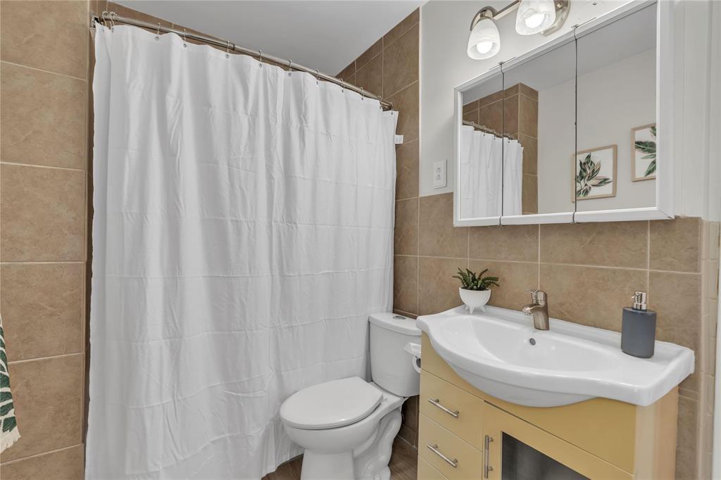 694 Brock Street, Winnipeg, Manitoba  R3N 0Z4 - Photo 14 - 202622682