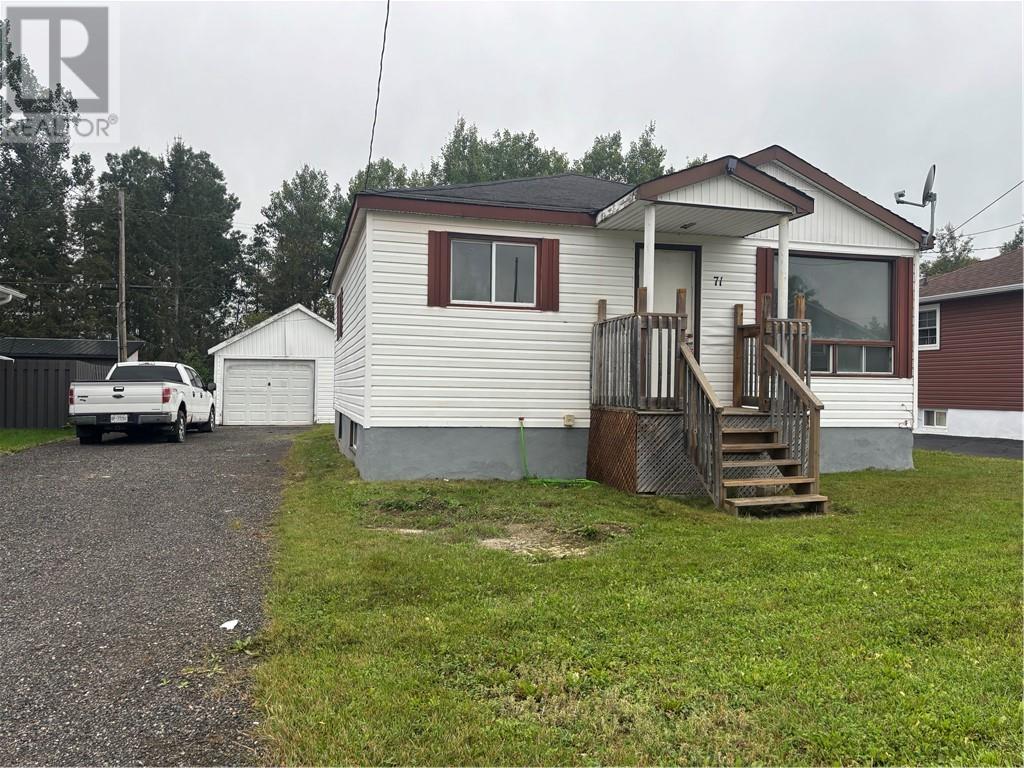 71 First Avenue, Levack, Ontario  P0M 2C0 - Photo 2 - 2130235