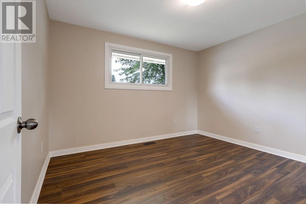 1609 Redfern, Greater Sudbury, Ontario  P3A 3S8 - Photo 19 - 2130206