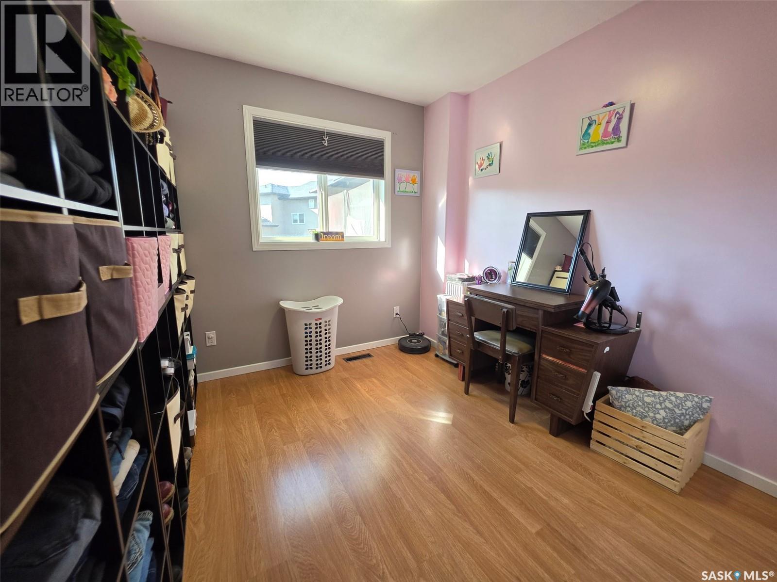 141 15th Street W, Battleford, Saskatchewan  S0M 0E0 - Photo 11 - SK048036