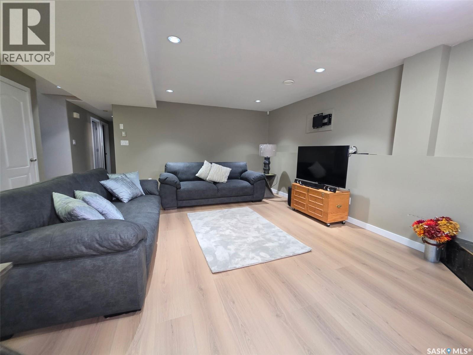 141 15th Street W, Battleford, Saskatchewan  S0M 0E0 - Photo 16 - SK048036