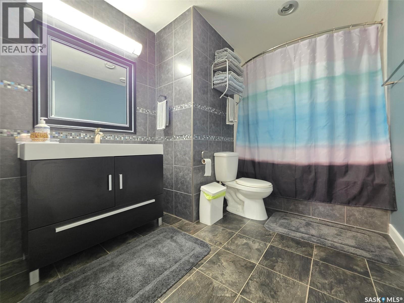 141 15th Street W, Battleford, Saskatchewan  S0M 0E0 - Photo 18 - SK048036