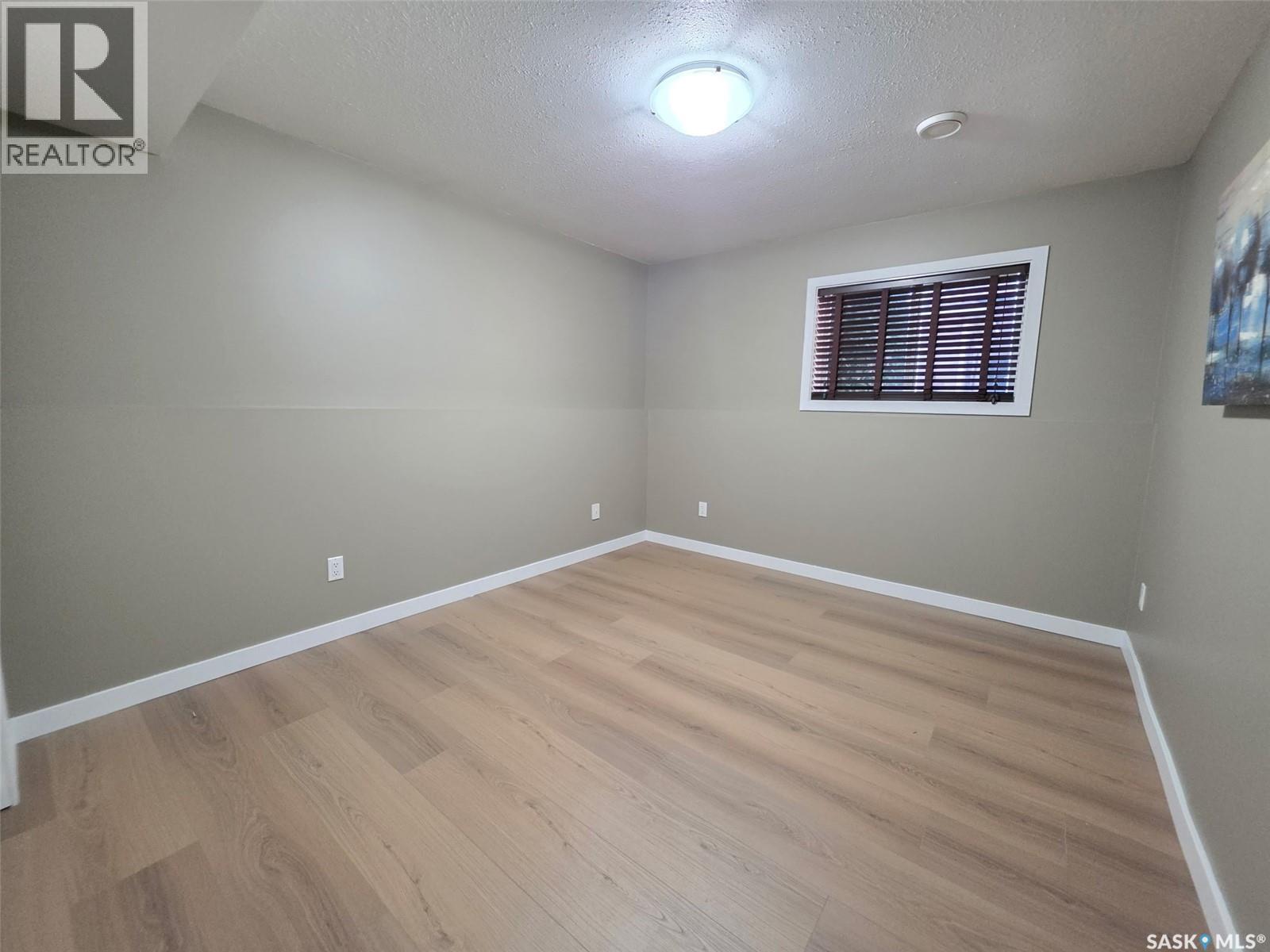 141 15th Street W, Battleford, Saskatchewan  S0M 0E0 - Photo 19 - SK048036