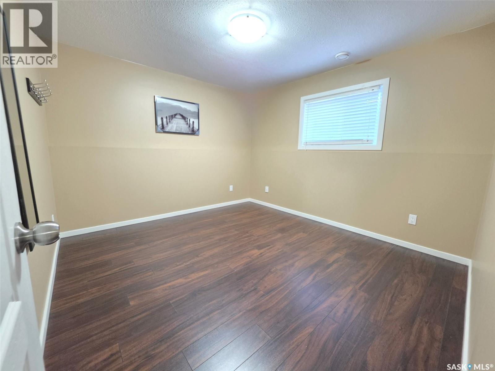 141 15th Street W, Battleford, Saskatchewan  S0M 0E0 - Photo 21 - SK048036