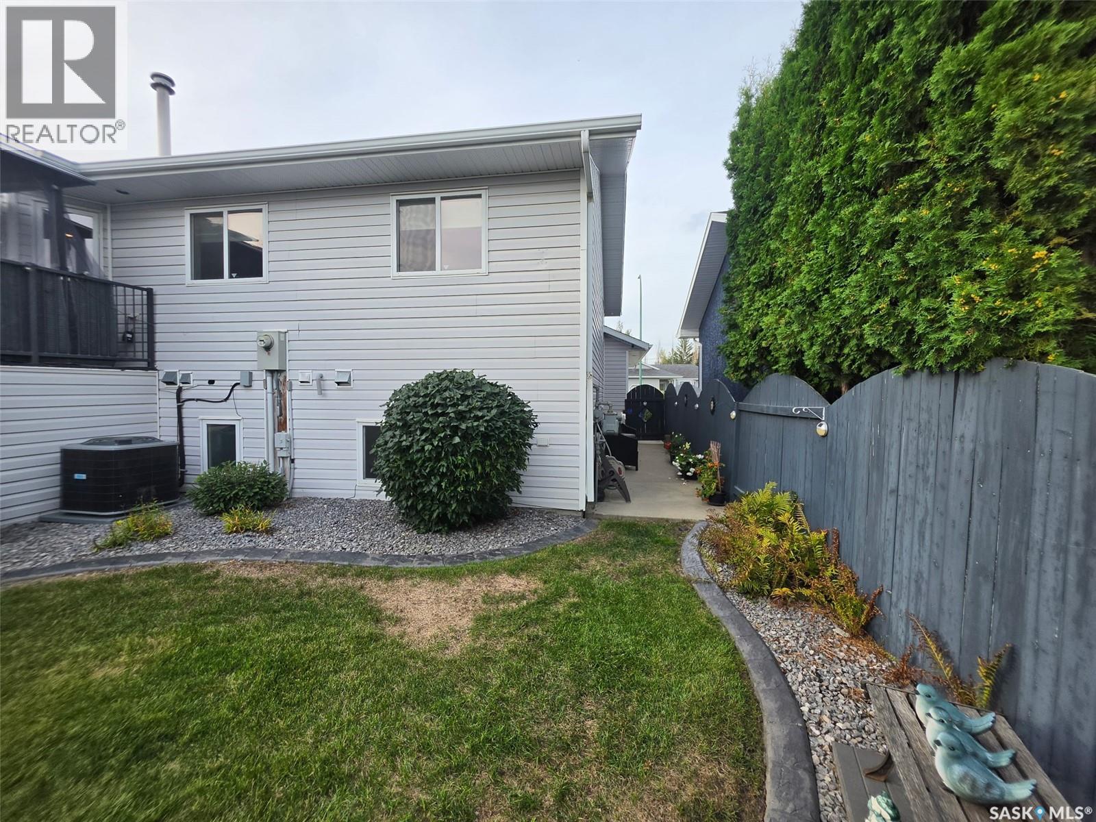 141 15th Street W, Battleford, Saskatchewan  S0M 0E0 - Photo 25 - SK048036