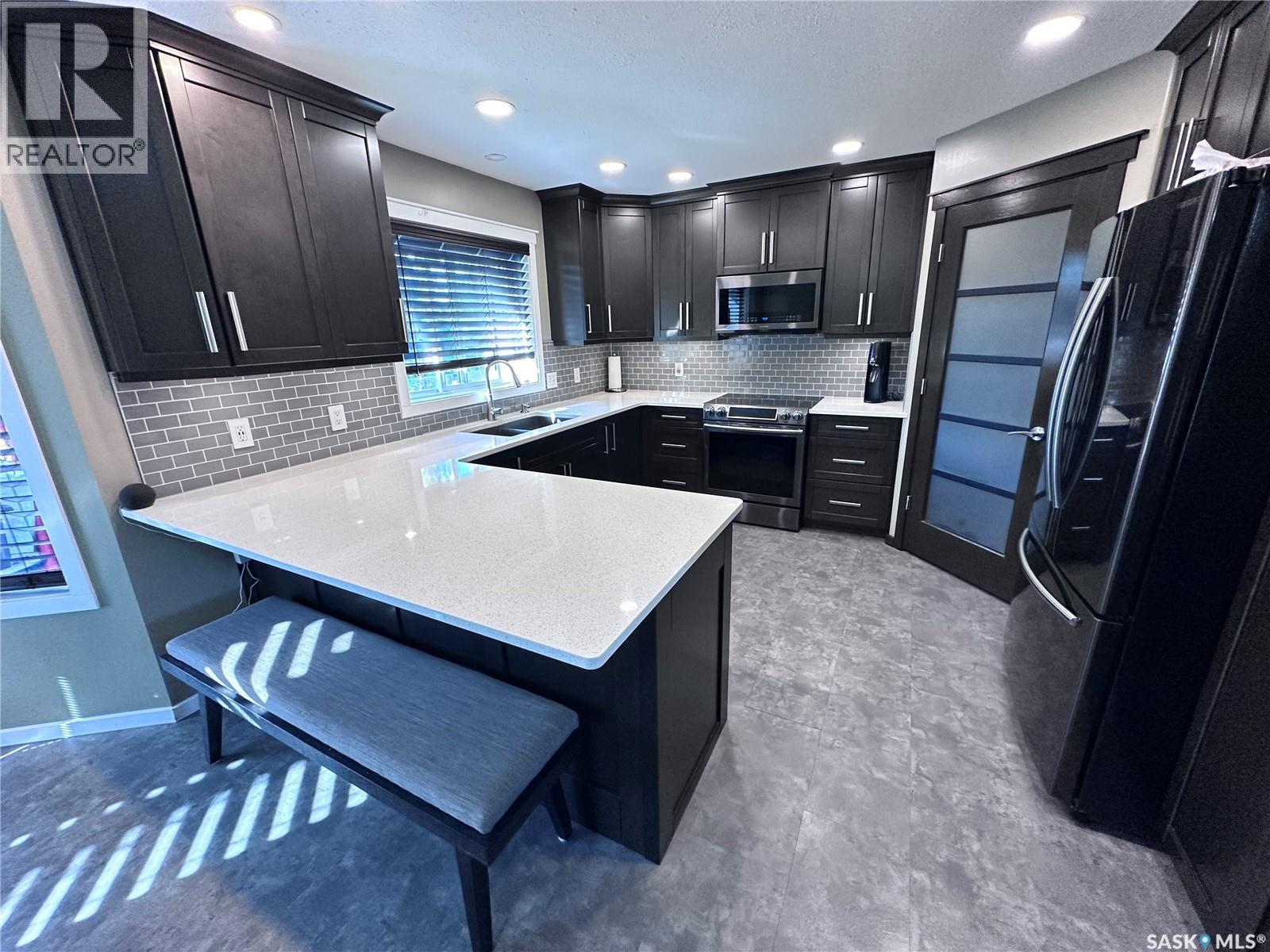 141 15th Street W, Battleford, Saskatchewan  S0M 0E0 - Photo 7 - SK048036