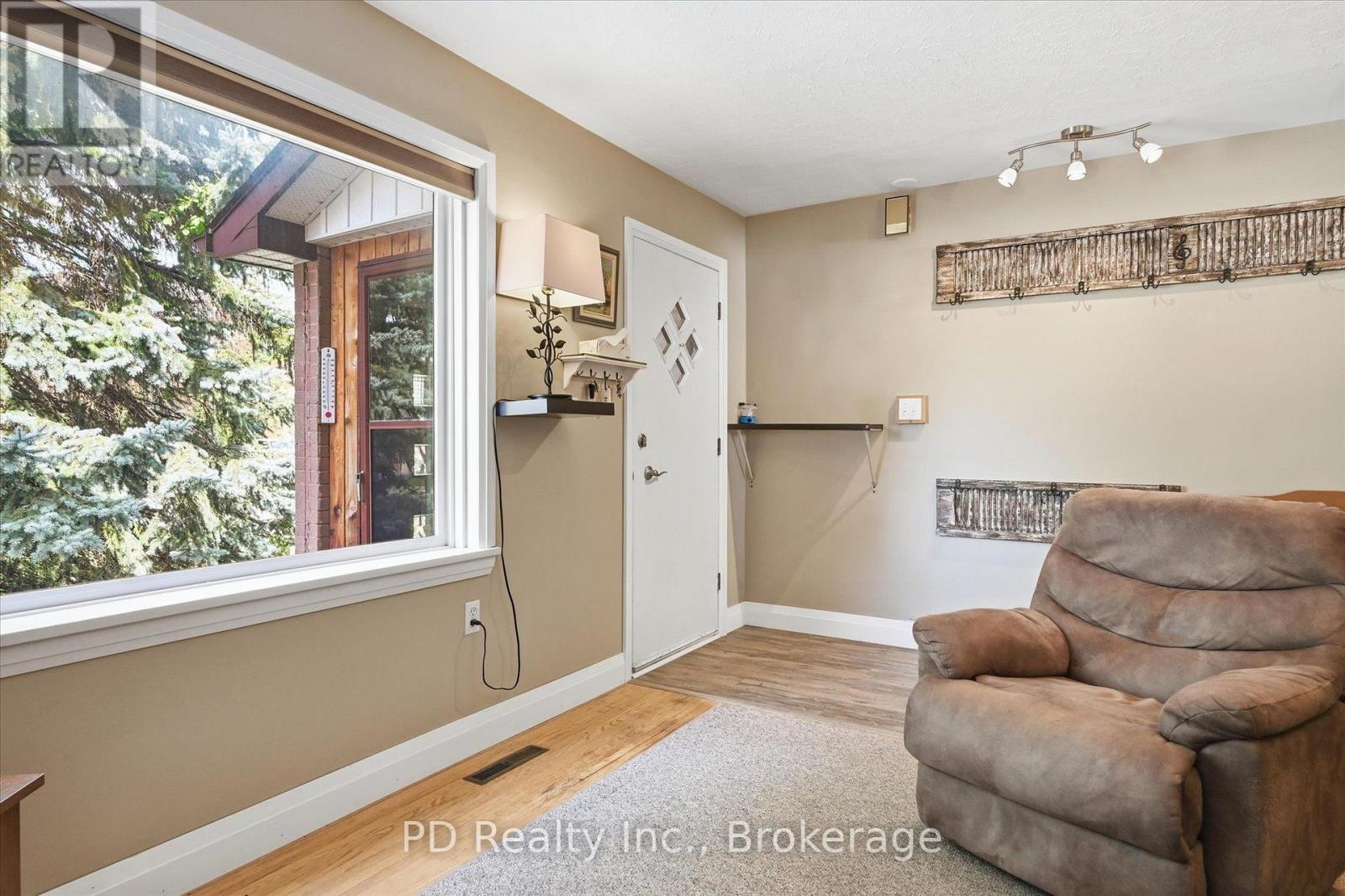 113 Short Avenue, Kawartha Lakes, Ontario  K9V 1J7 - Photo 12 - X13764280