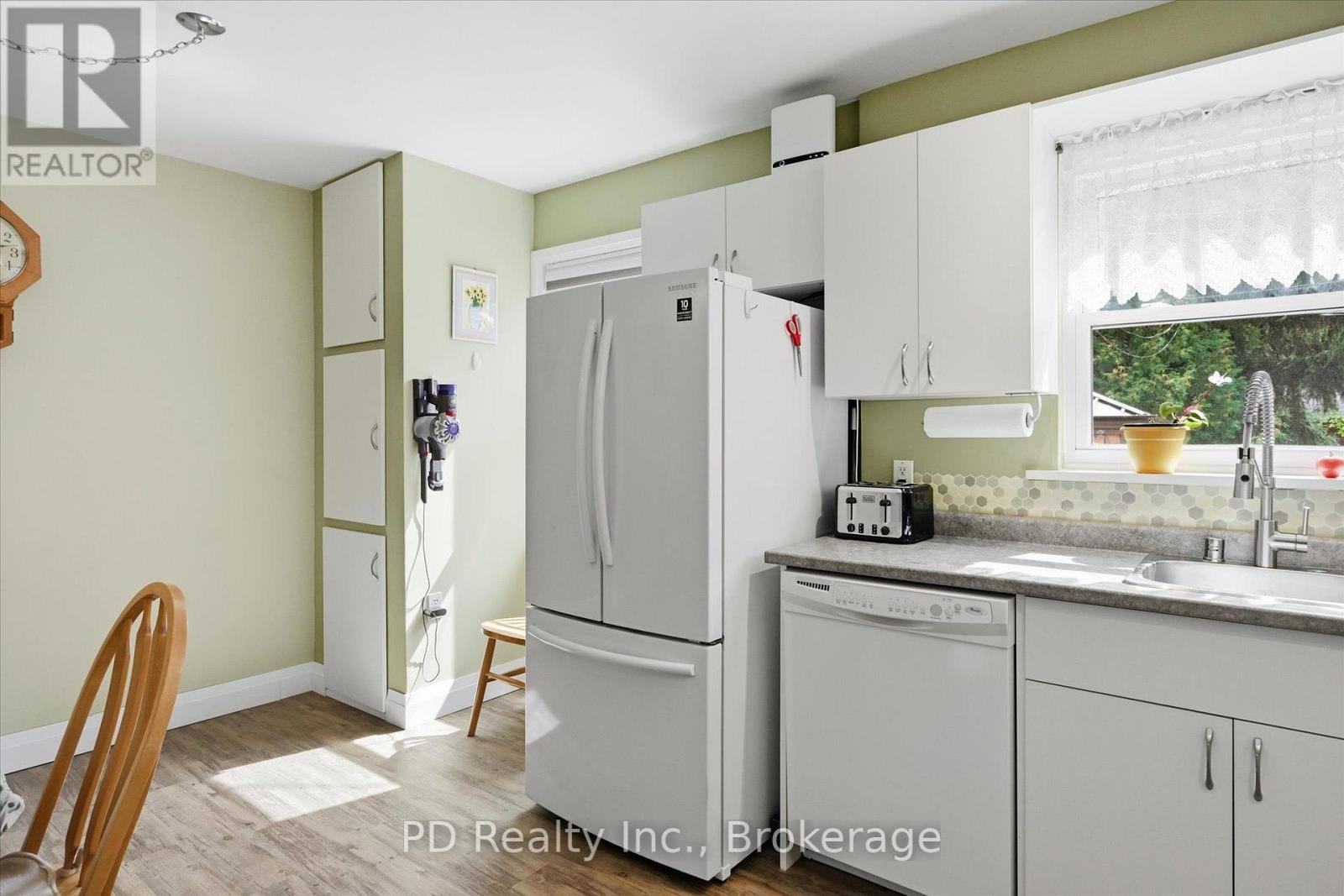 113 Short Avenue, Kawartha Lakes, Ontario  K9V 1J7 - Photo 6 - X13764280