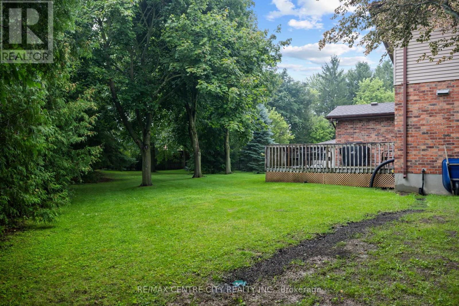 334 Canterbury Place, Central Elgin (Belmont), Ontario  N0L 1B0 - Photo 24 - X13764320