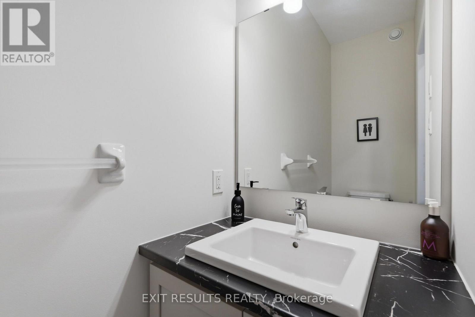 1213 Montblanc Crescent, Russell, Ontario  K0A 1W1 - Photo 15 - X13764292