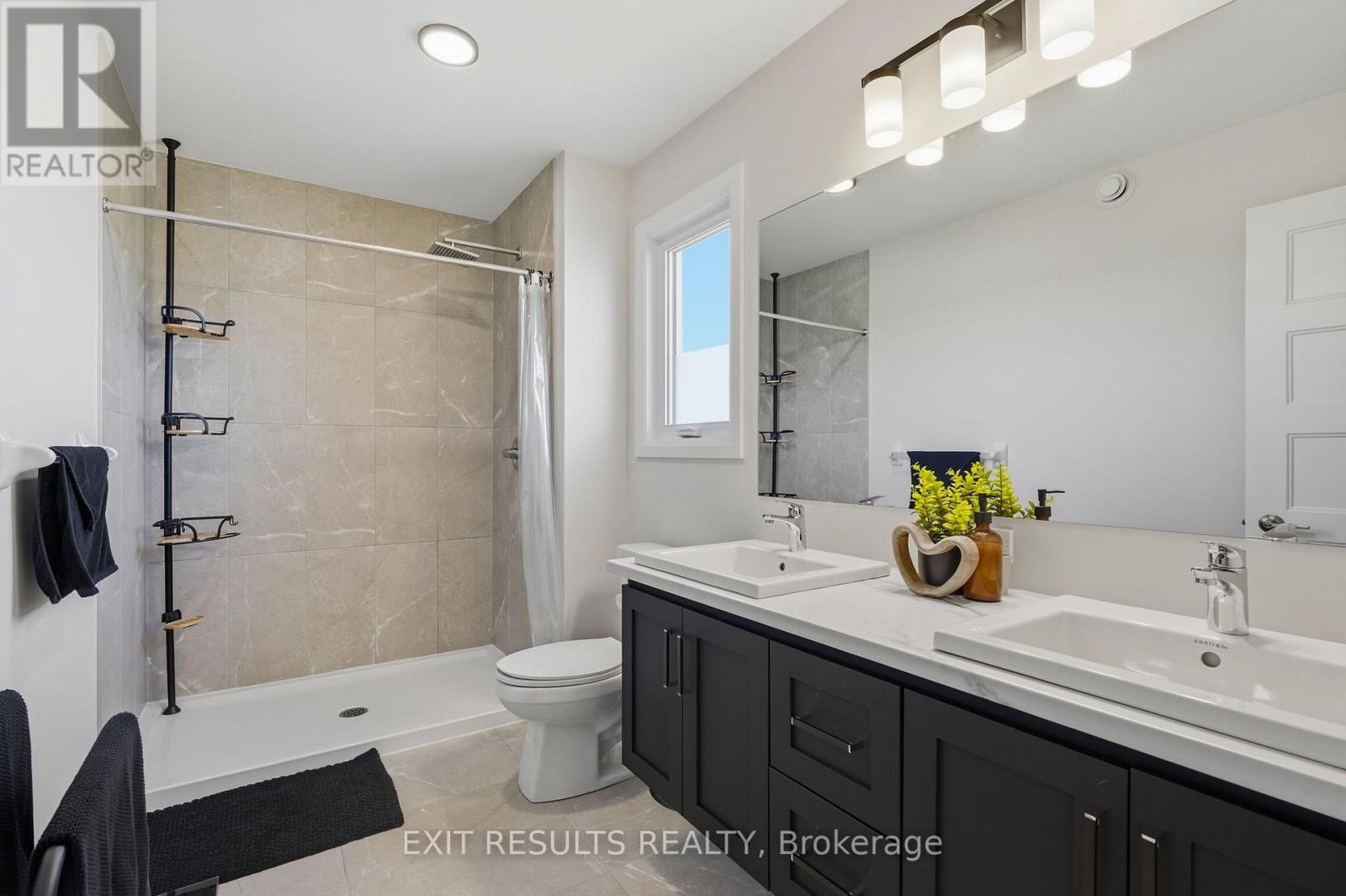 1213 Montblanc Crescent, Russell, Ontario  K0A 1W1 - Photo 18 - X13764292