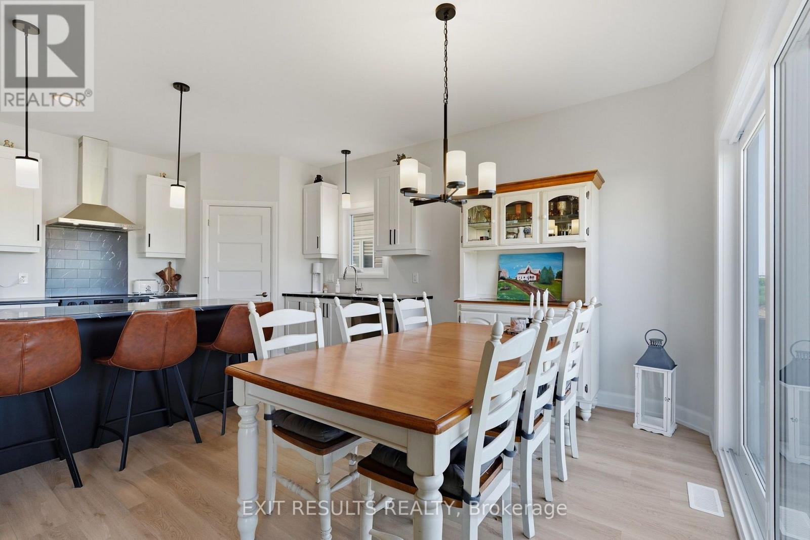 1213 Montblanc Crescent, Russell, Ontario  K0A 1W1 - Photo 8 - X13764292