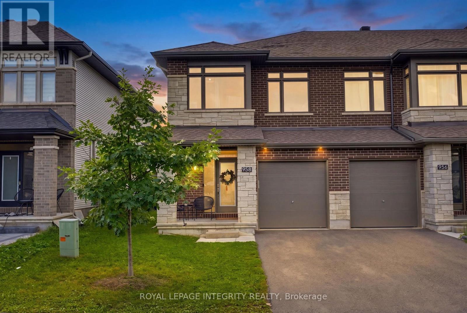 958 OMAGAKI WAY, Ottawa, Ontario