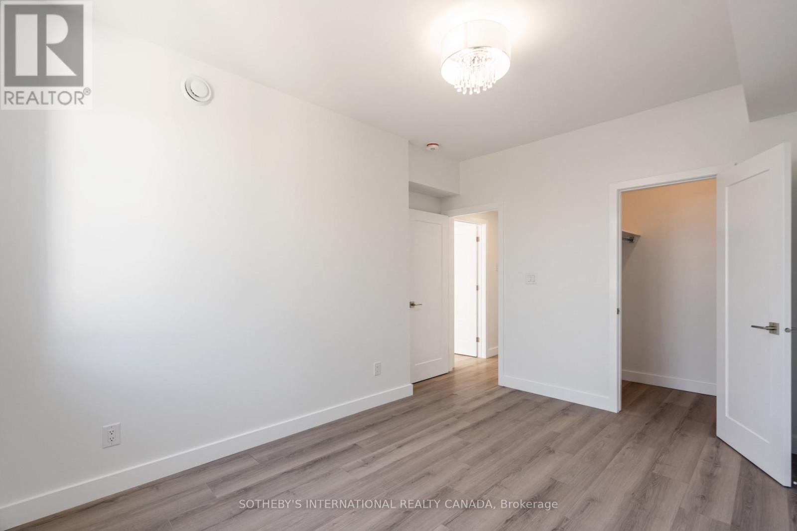 2 - 288 Duncairn Avenue, Ottawa, Ontario  K1Z 7G9 - Photo 9 - X13764336