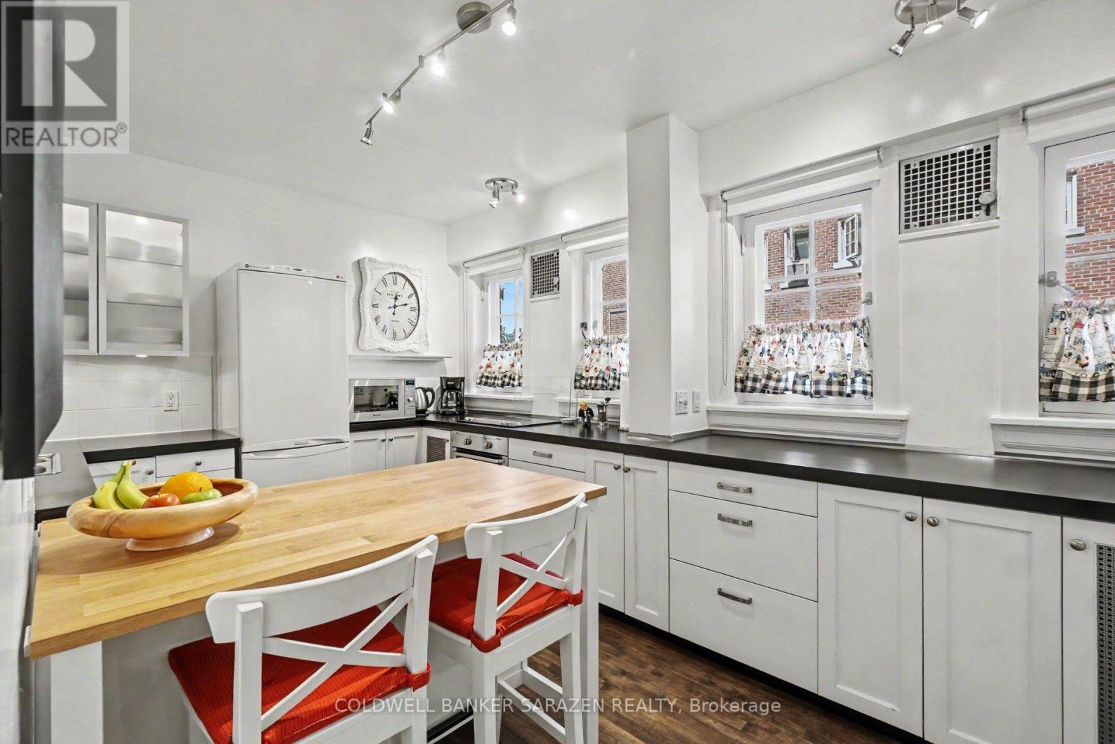 1d - 260 Metcalfe Street, Ottawa, Ontario K2P 1R6 - Photo 5 - X13764366