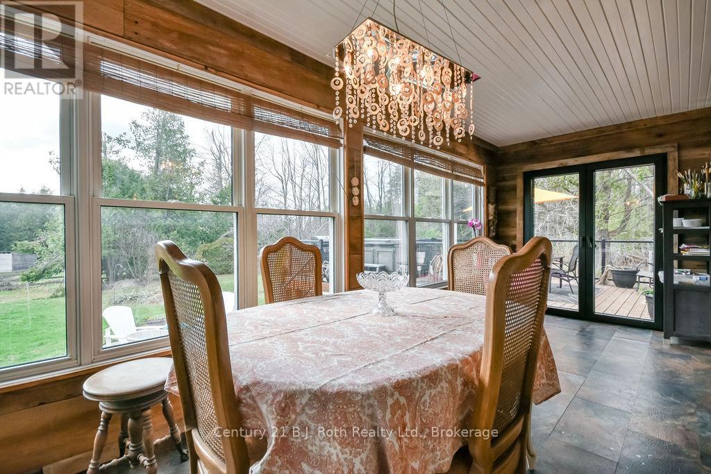 465 Ridge Road E, Oro-Medonte, Ontario  L0L 2E0 - Photo 12 - S13764294