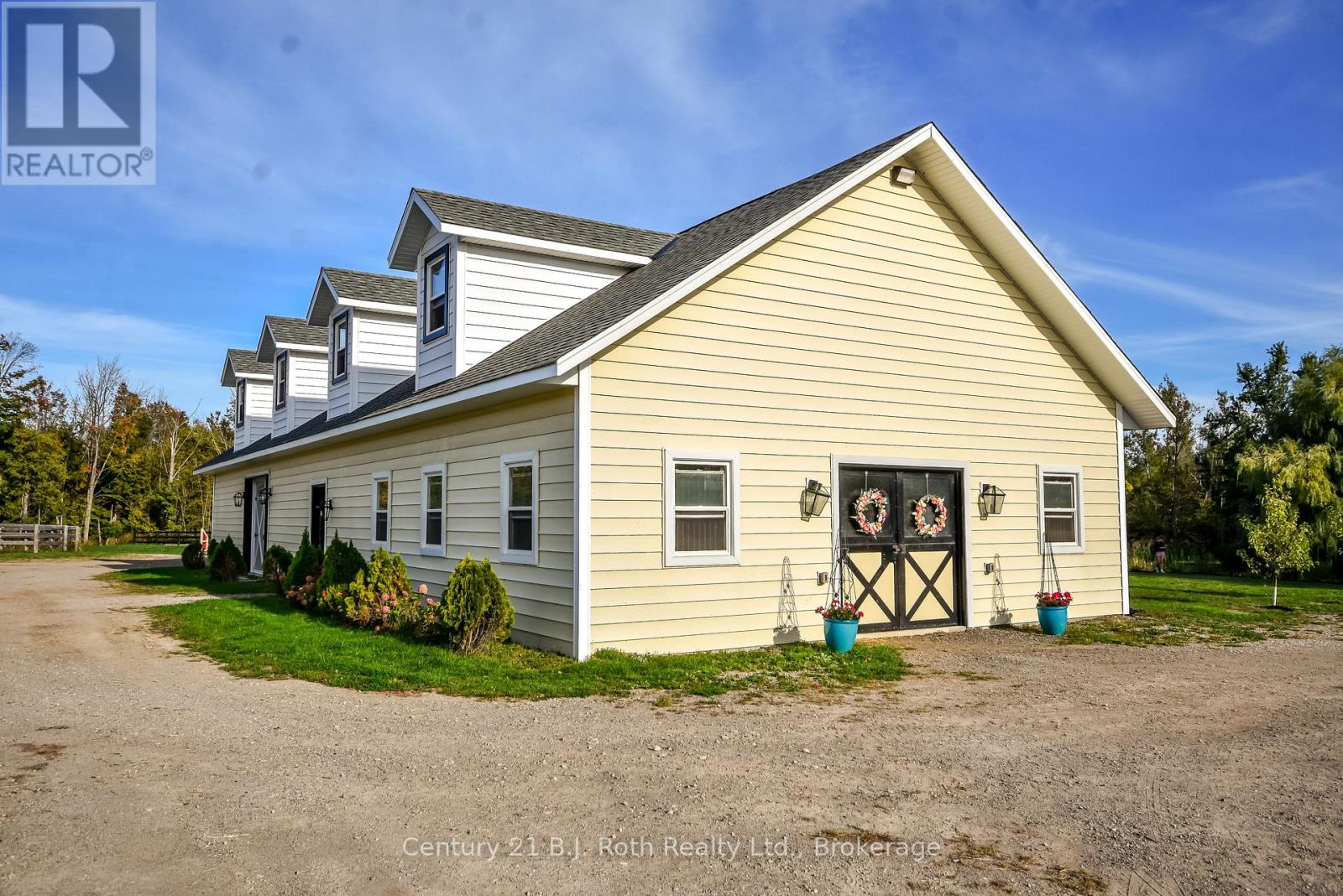 465 Ridge Road E, Oro-Medonte, Ontario  L0L 2E0 - Photo 27 - S13764294