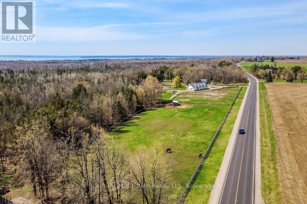 465 Ridge Road E, Oro-Medonte, Ontario  L0L 2E0 - Photo 47 - S13764294