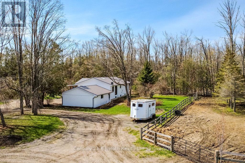 465 Ridge Road E, Oro-Medonte, Ontario  L0L 2E0 - Photo 6 - S13764294