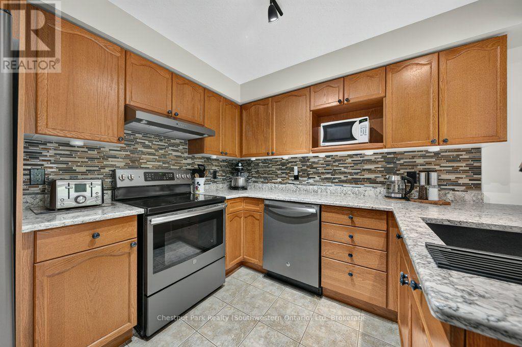 48 - 31 Schroder Crescent, Guelph (Grange Road), Ontario  N1E 7M6 - Photo 19 - X13764338