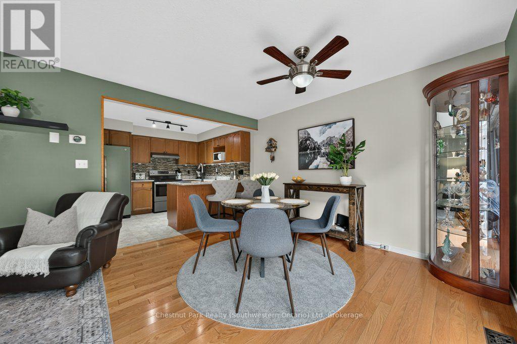 48 - 31 Schroder Crescent, Guelph (Grange Road), Ontario  N1E 7M6 - Photo 24 - X13764338