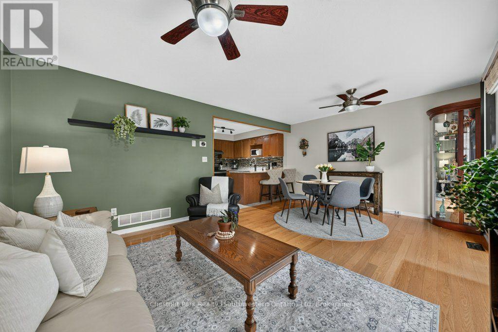 48 - 31 Schroder Crescent, Guelph (Grange Road), Ontario  N1E 7M6 - Photo 27 - X13764338