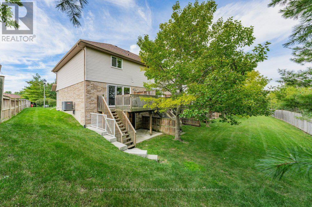 48 - 31 Schroder Crescent, Guelph (Grange Road), Ontario  N1E 7M6 - Photo 3 - X13764338