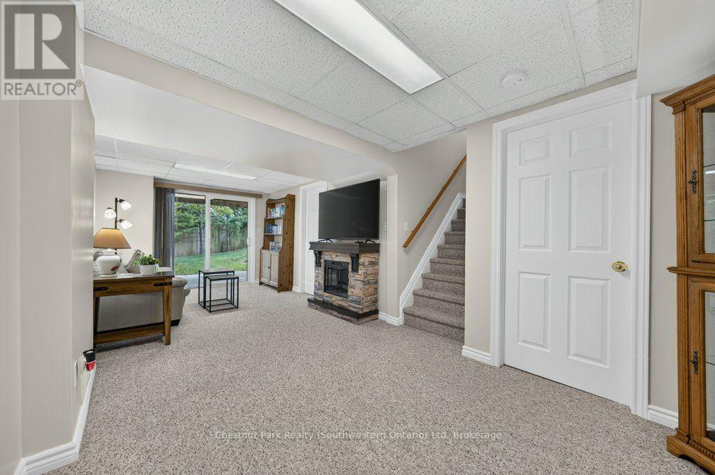 48 - 31 Schroder Crescent, Guelph (Grange Road), Ontario  N1E 7M6 - Photo 39 - X13764338