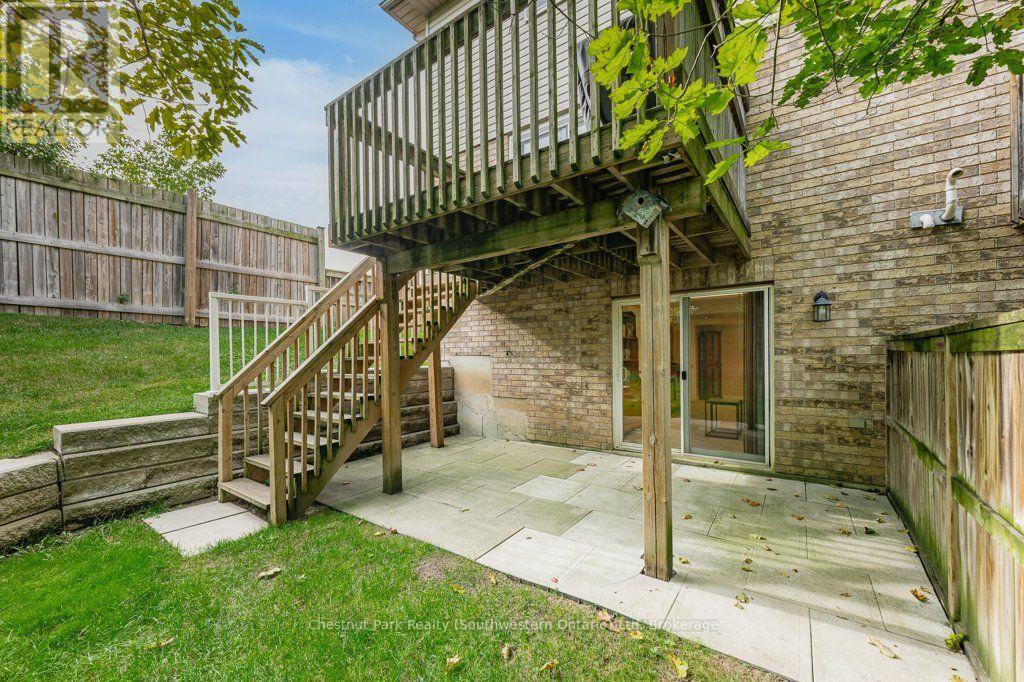 48 - 31 Schroder Crescent, Guelph (Grange Road), Ontario  N1E 7M6 - Photo 47 - X13764338