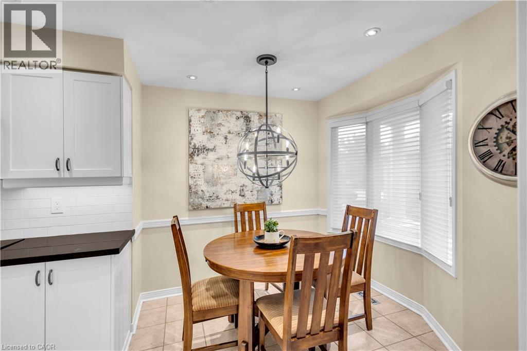 2175 Country Club Drive Unit# 4, Burlington, Ontario  L7M 4H9 - Photo 12 - 40860940