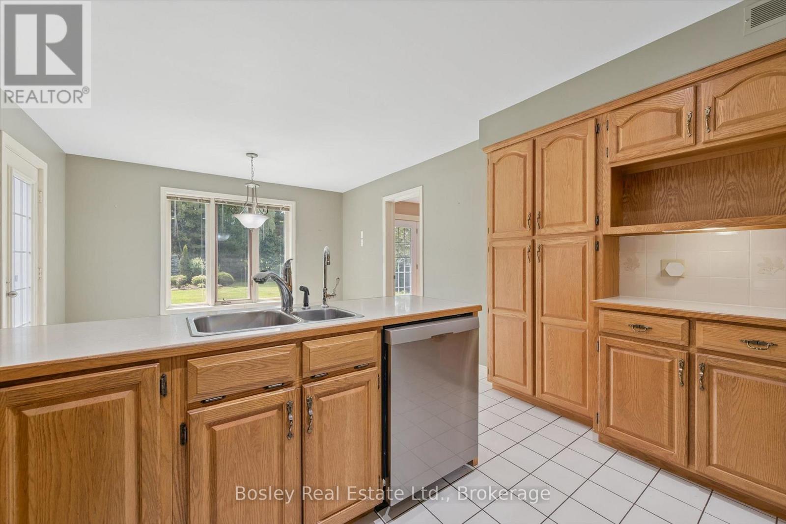 240 St Ann Avenue, Wilmot, Ontario  N0B 2L0 - Photo 25 - X13764364