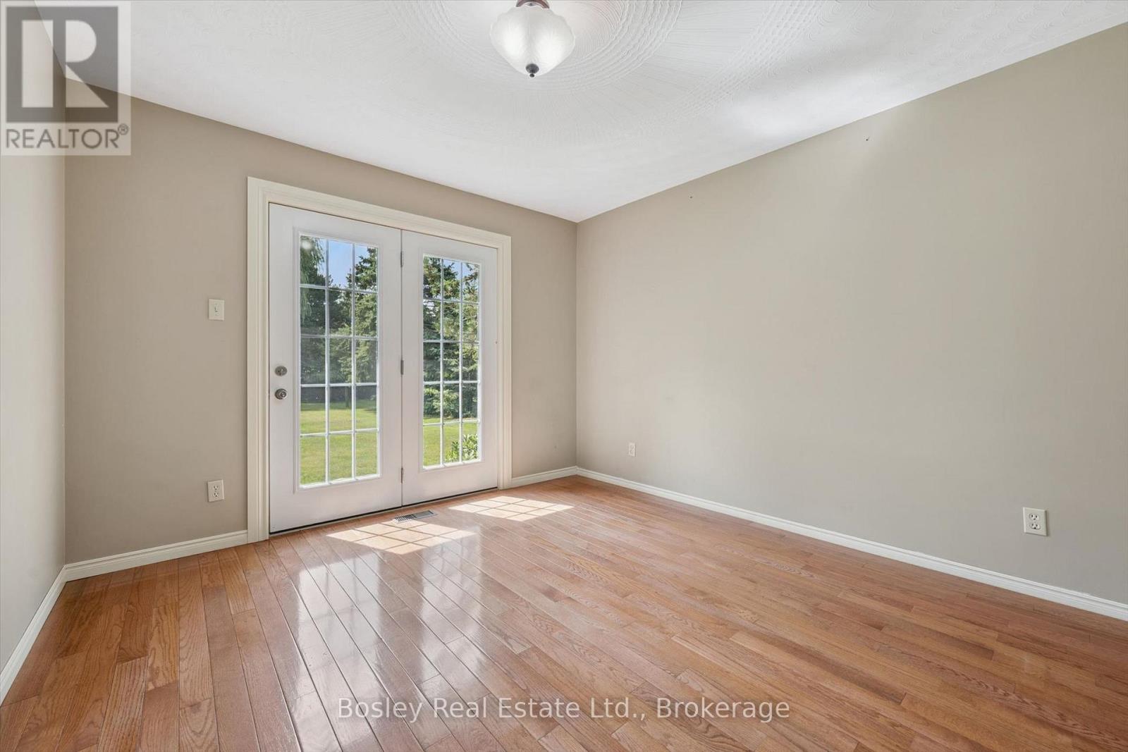 240 St Ann Avenue, Wilmot, Ontario  N0B 2L0 - Photo 8 - X13764364