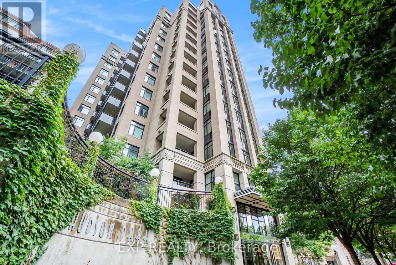 907 - 245 Kent Street, Ottawa, Ontario  K2P 0A5 - Photo 2 - X13764102