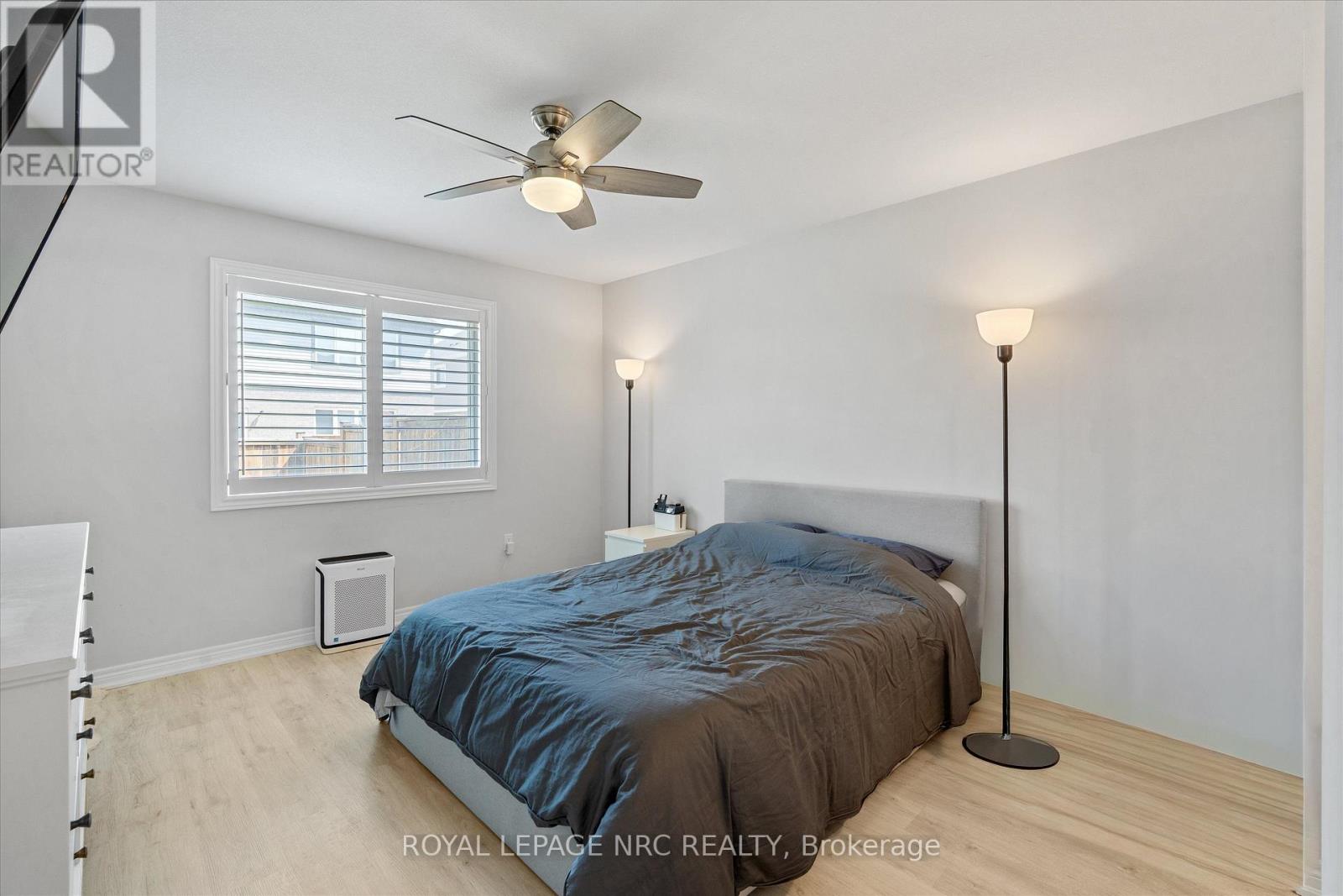 141 Acacia Road, Pelham, Ontario  L3E 0A9 - Photo 12 - X13764304