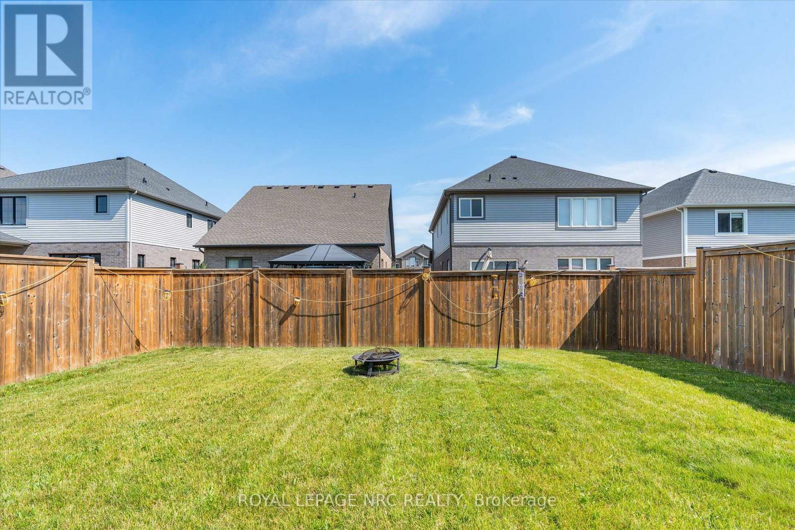 141 Acacia Road, Pelham, Ontario  L3E 0A9 - Photo 19 - X13764304