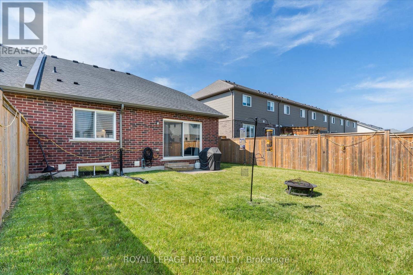 141 Acacia Road, Pelham, Ontario  L3E 0A9 - Photo 20 - X13764304