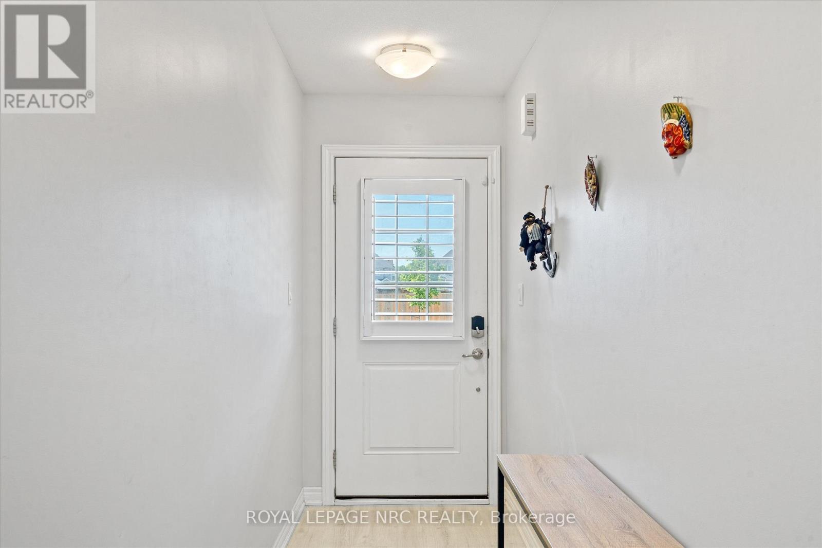 141 Acacia Road, Pelham, Ontario  L3E 0A9 - Photo 4 - X13764304
