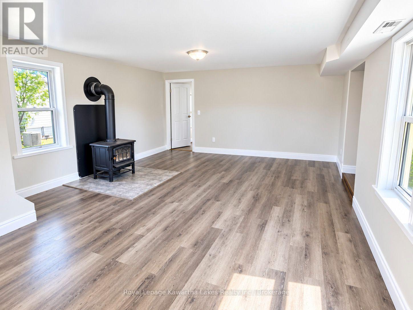 67 Murray Street, Kawartha Lakes, Ontario  K0M 1N0 - Photo 4 - X13764386
