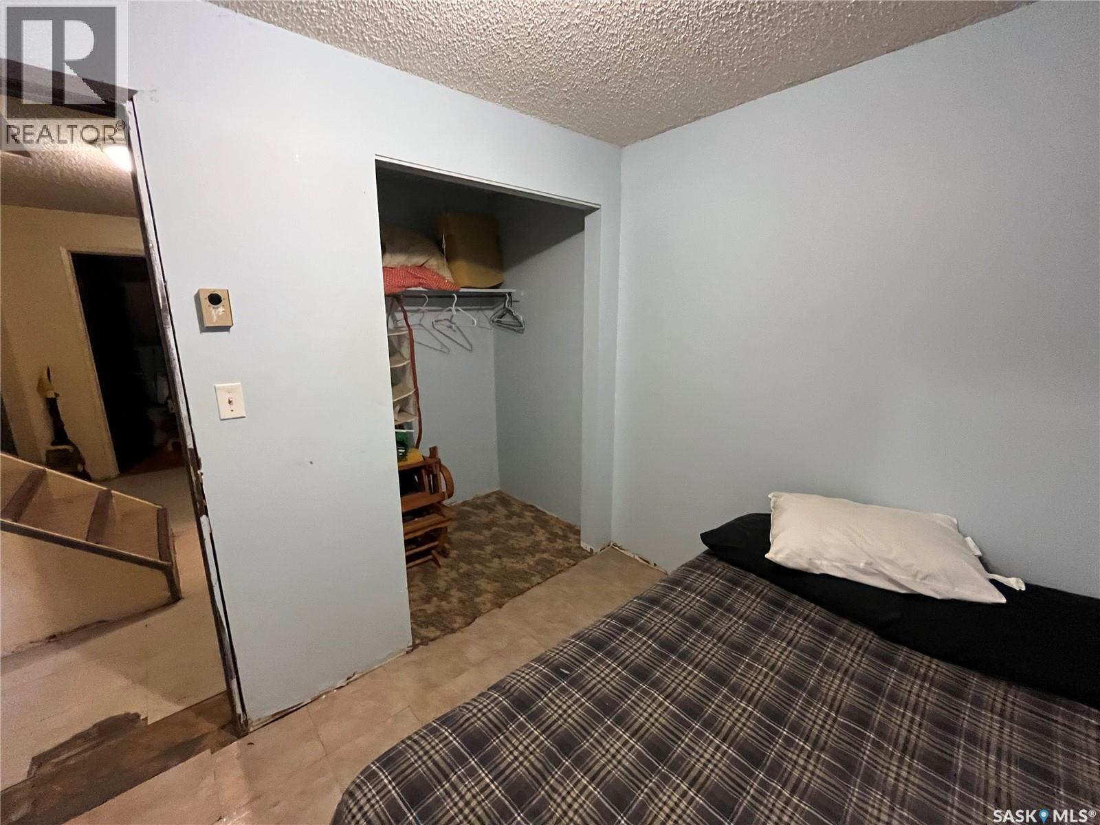 128 1st Avenue S, Coronach, Saskatchewan  S0H 0Z0 - Photo 39 - SK047997
