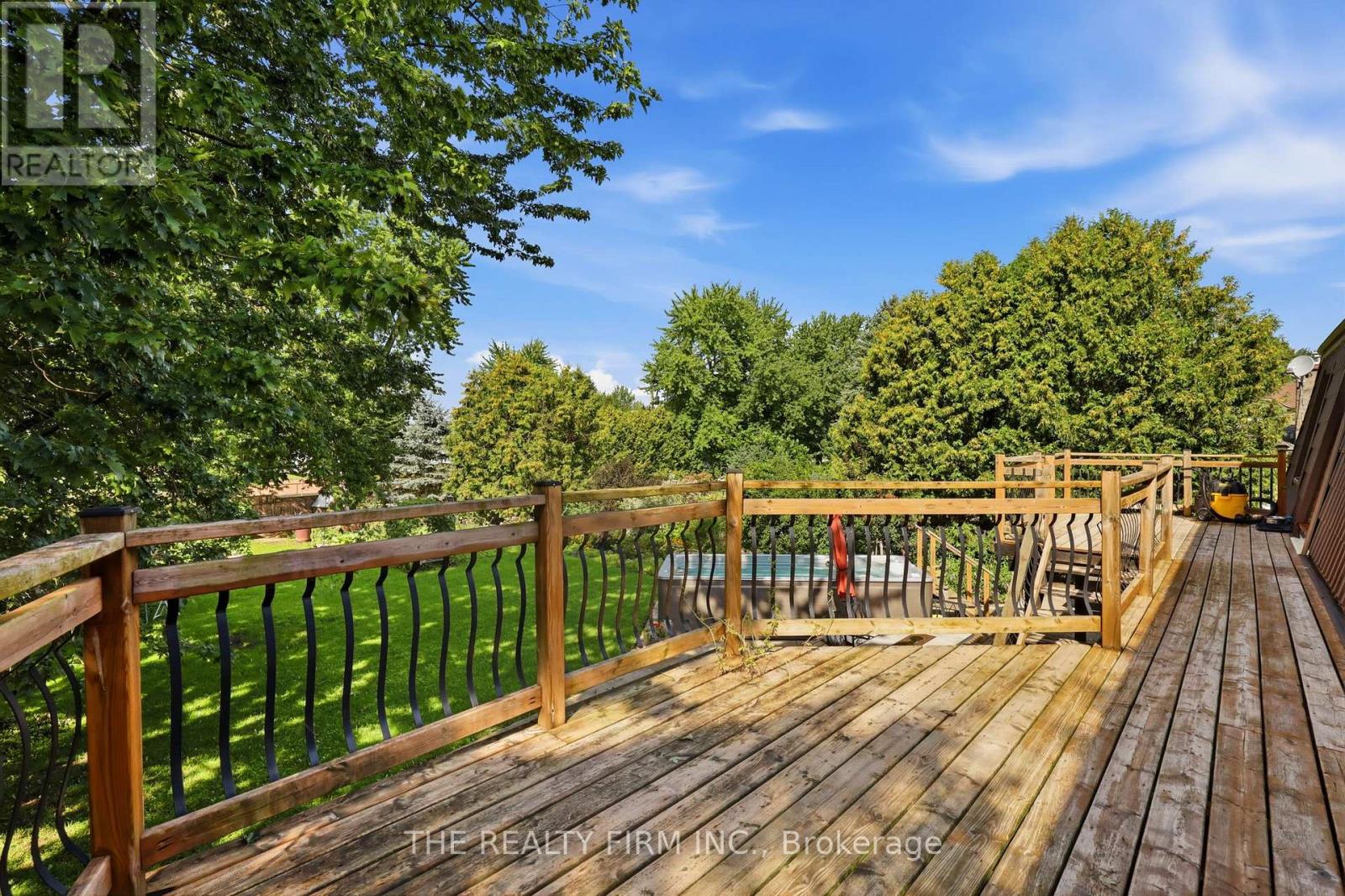 1 Hueston Drive, Thames Centre, Ontario  N0M 2P0 - Photo 16 - X13764402