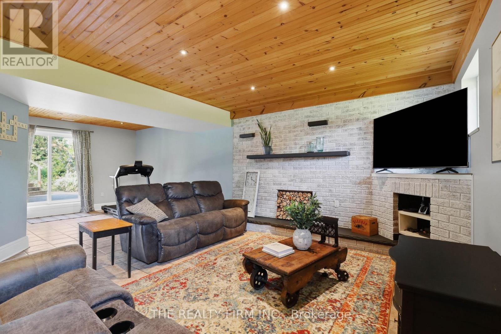 1 Hueston Drive, Thames Centre, Ontario  N0M 2P0 - Photo 22 - X13764402