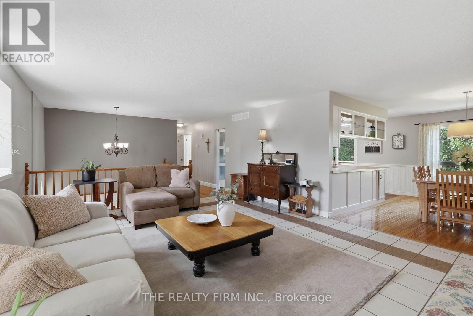 1 Hueston Drive, Thames Centre, Ontario  N0M 2P0 - Photo 8 - X13764402