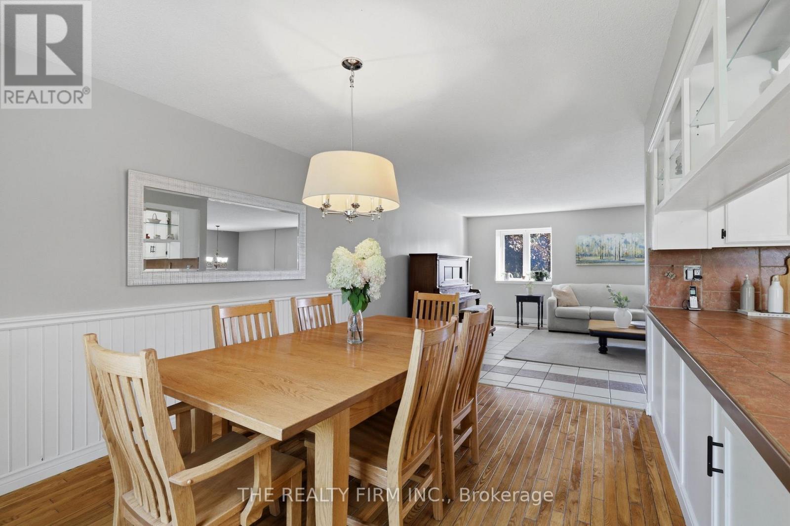 1 Hueston Drive, Thames Centre, Ontario  N0M 2P0 - Photo 9 - X13764402