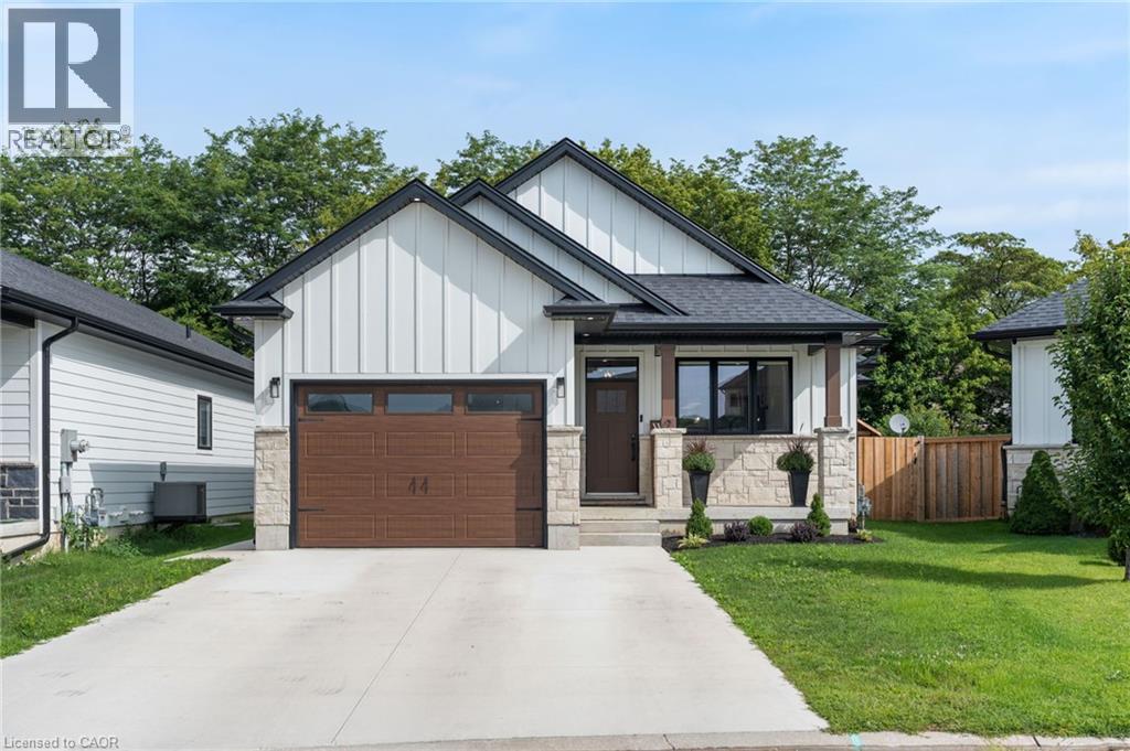 9 Macneil Court, Port Burwell, Ontario  N0J 1T0 - Photo 3 - 40856667