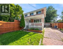 690 KEMBER AVENUE, Sarnia, Ontario