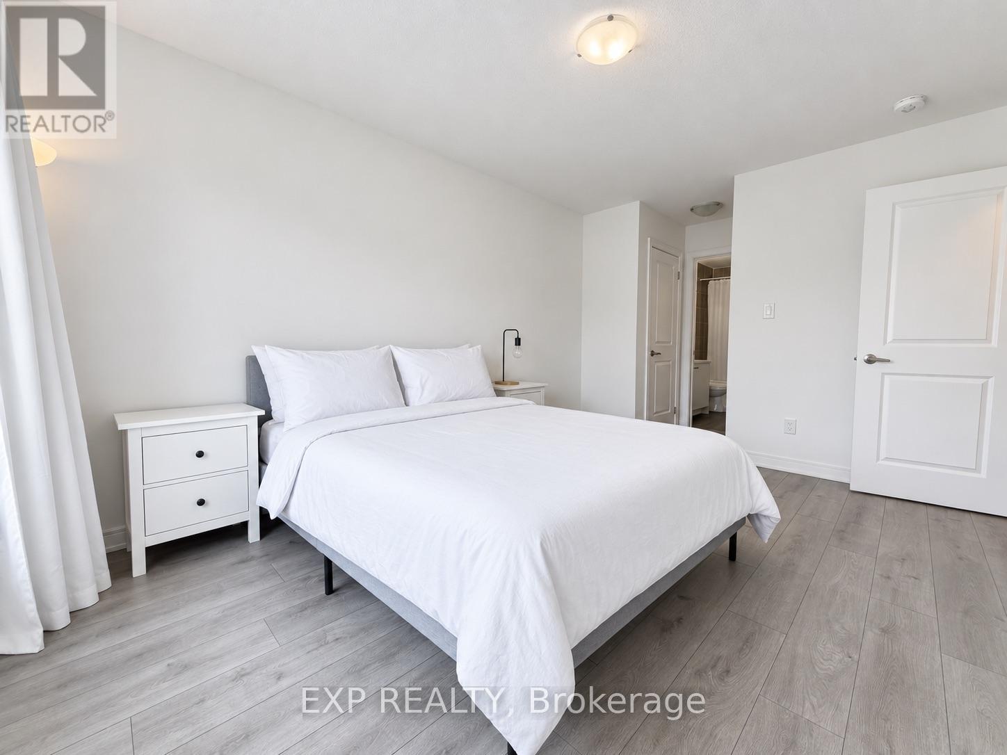 3 Red Maple Lane, Barrie (Innis-Shore), Ontario  L4N 0H7 - Photo 18 - S13764420