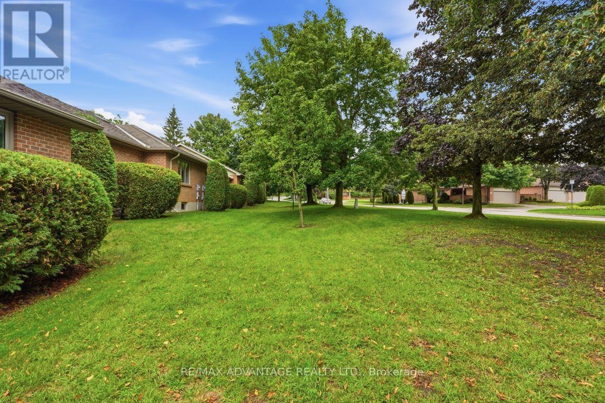 9 - 2 Cadeau Terrace, London South, Ontario  N6K 4G1 - Photo 48 - X13749128