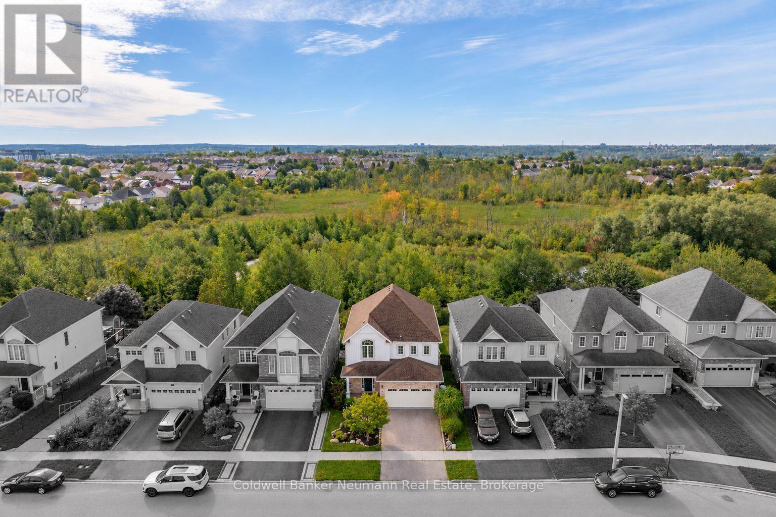 21 Trimble Crescent, Guelph (Grange Road), Ontario  N1E 0H2 - Photo 4 - X13764422