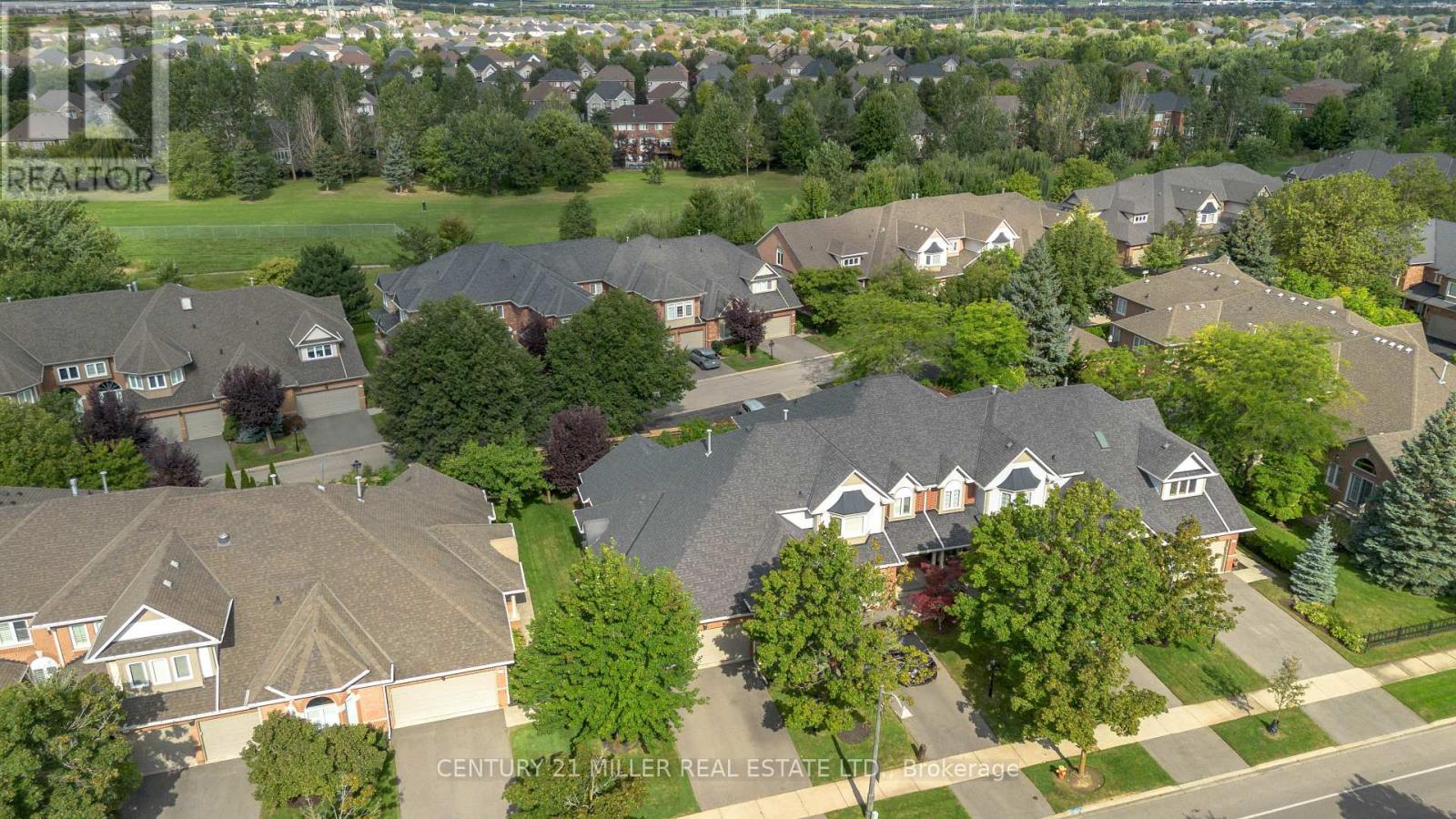 4 - 2175 Country Club Drive, Burlington, Ontario  L7M 4H9 - Photo 32 - W13764382