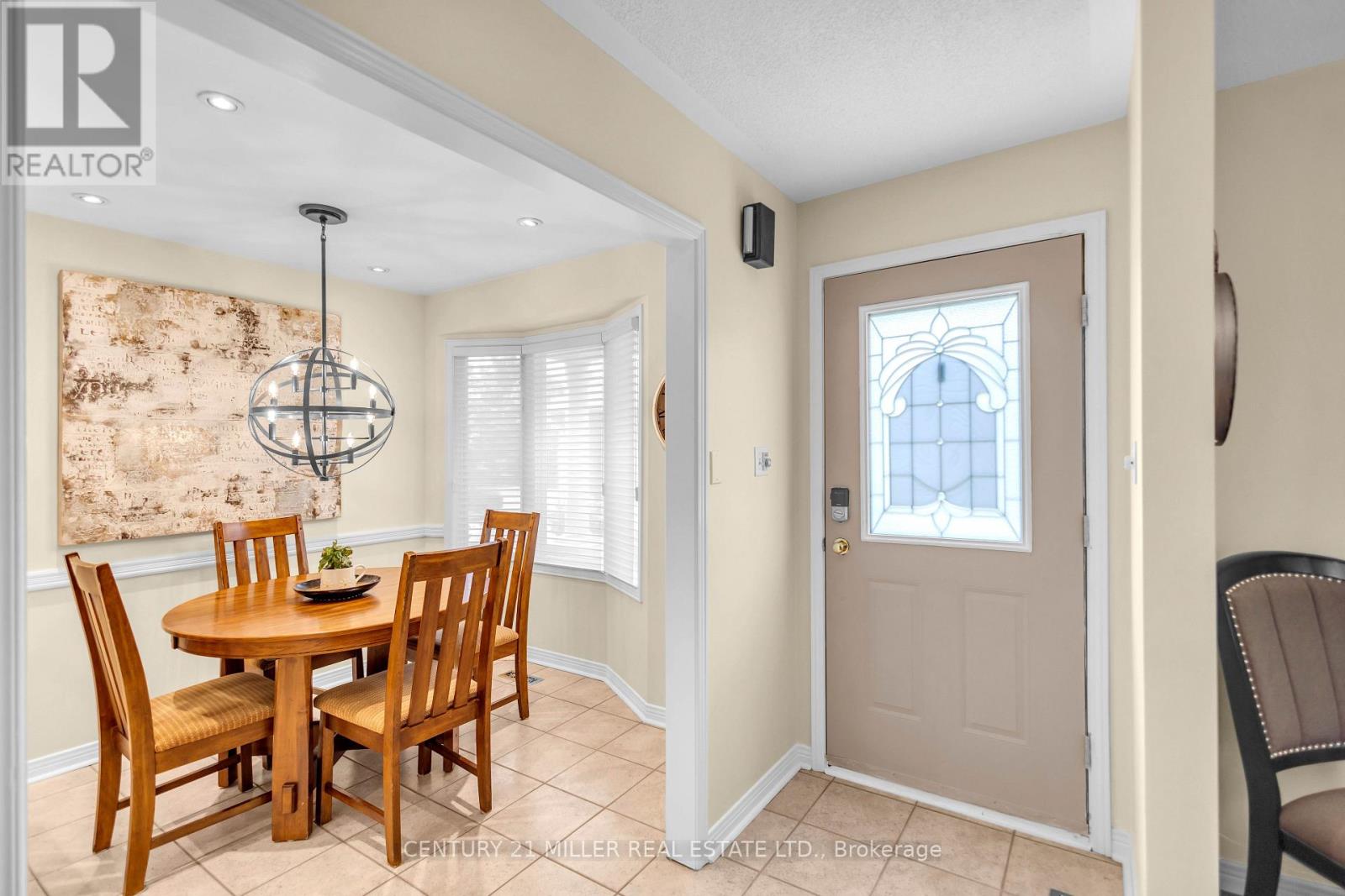 4 - 2175 Country Club Drive, Burlington, Ontario  L7M 4H9 - Photo 4 - W13764382